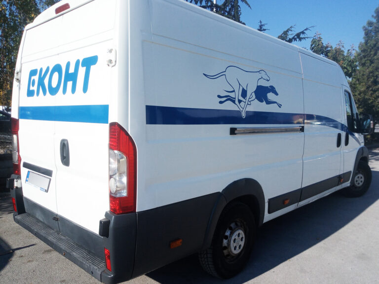 Брандиране на бус 26